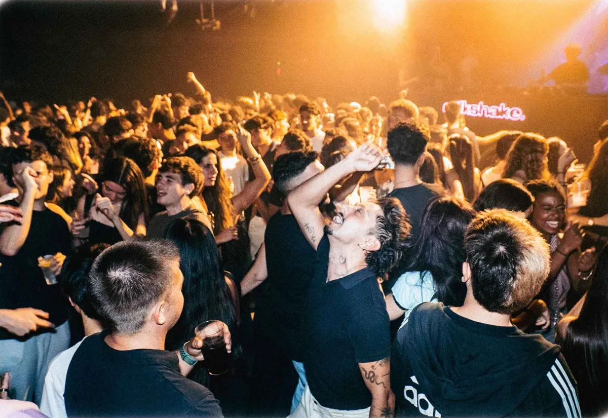 La (2) de Milkshake: Nueva Temporada - Stile & Dj Ruggy